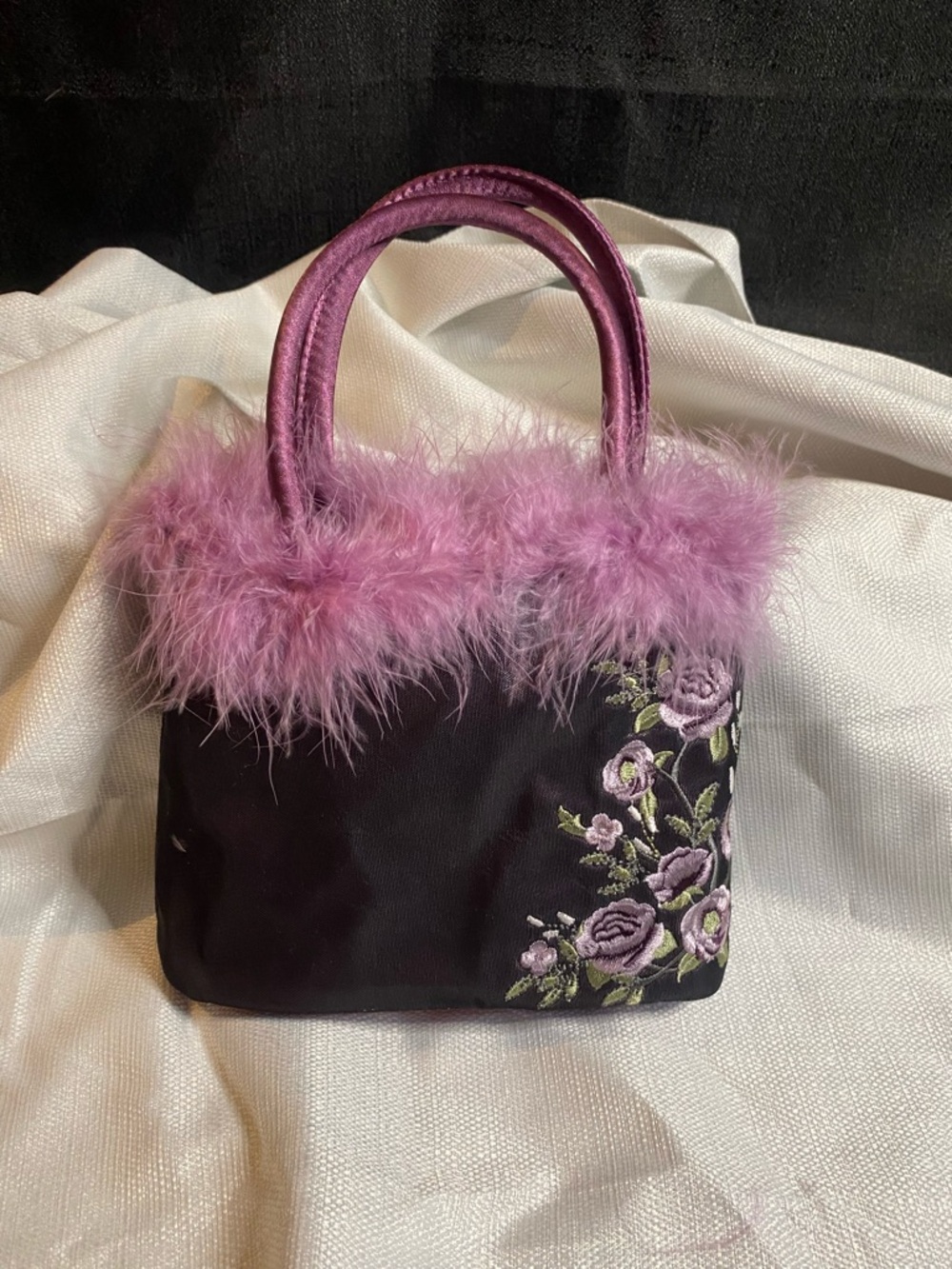 Plush Trim Floral Embroidered Tote Bag - Purple